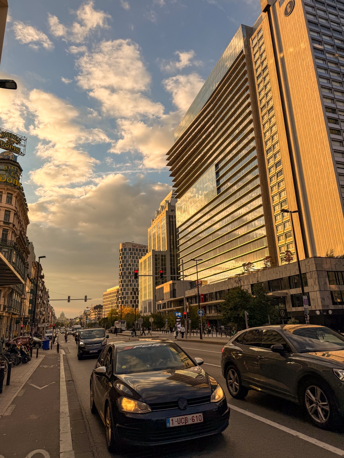 brussels in late gold